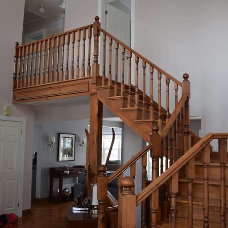 Craigleith Manor Bed & Breakfast 콜링우드 외부 사진